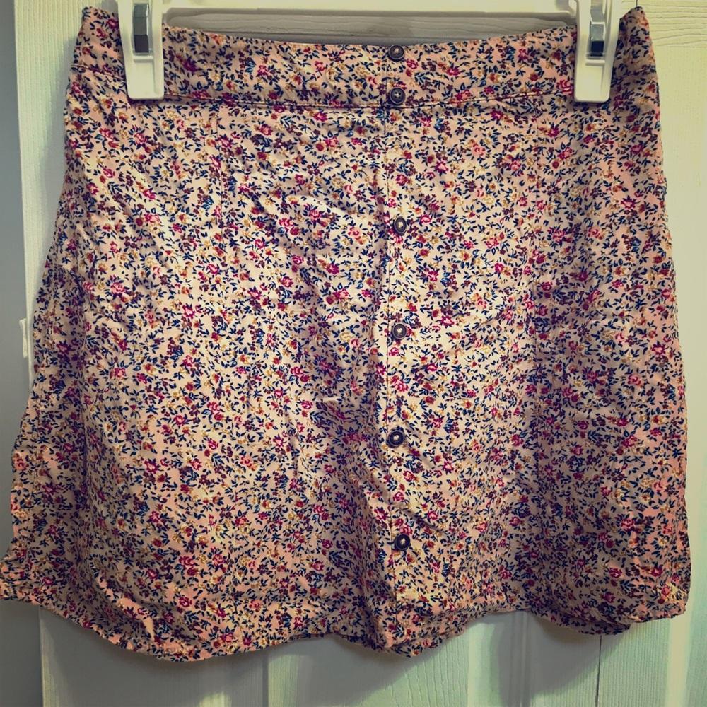 Floral printed skirt